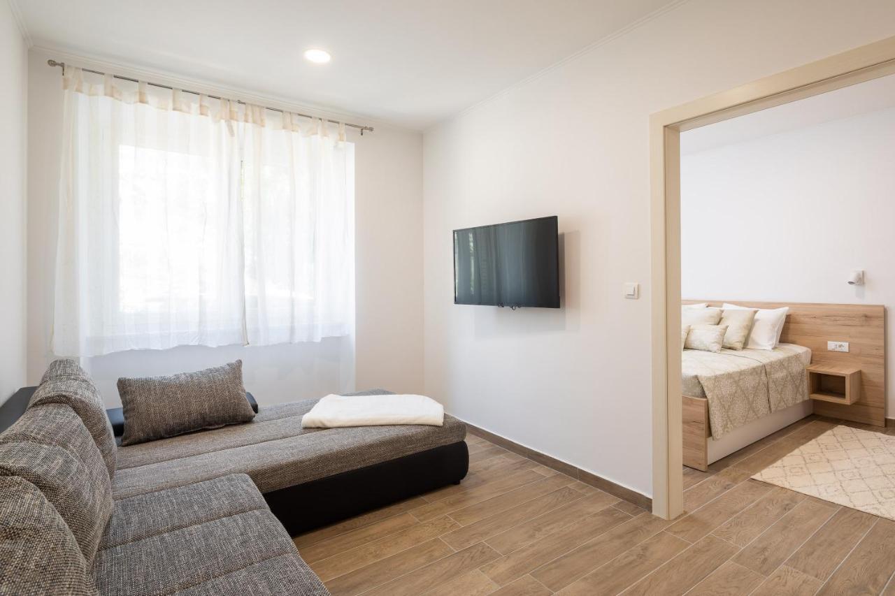 Direct Beach Apartments Jesenice  Zewnętrze zdjęcie